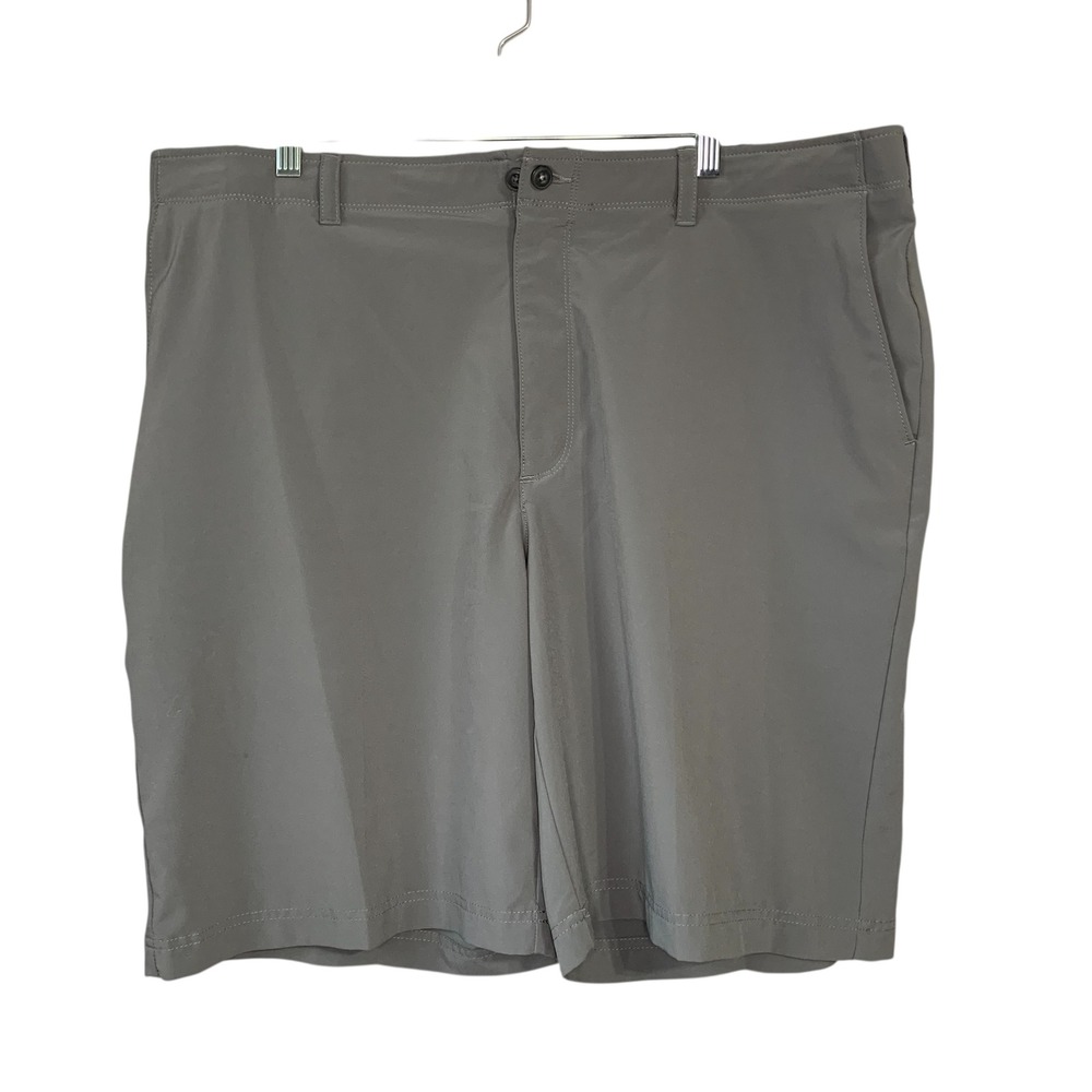 PGA Tour gray athletic flat front golf short. Size‎ 40